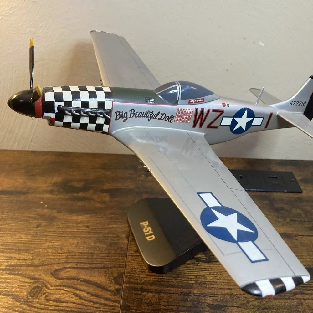 USAAF P-51D Mustang Big Beautiful Doll WWII Desk 1/32 Model Plane *See Details*‎
